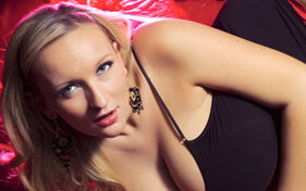 Sidney’s Huge Boobs